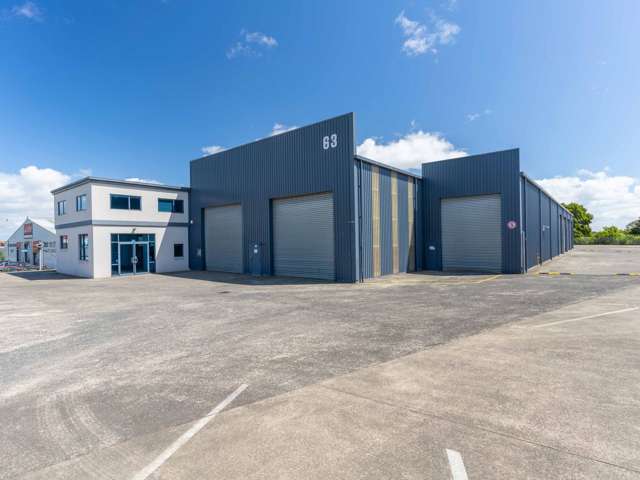 Unit 1/63 Tidal Road Mangere_2