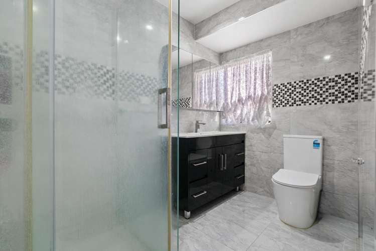 17 Kopara Place Clendon Park_11