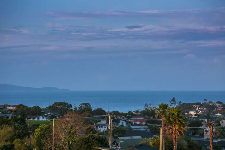 12 Spyglass Street Red Beach_1