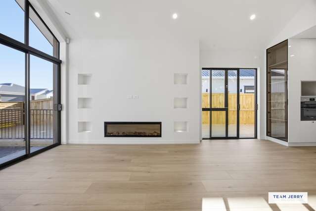 16 Tuwai Crescent Opaheke_2