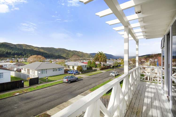 47 Hamstead Street Wainuiomata_12