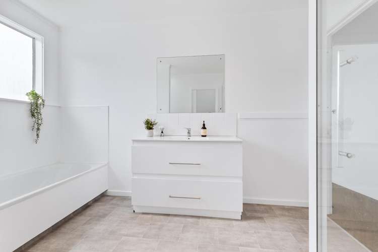 58 Parker Avenue Levin_8