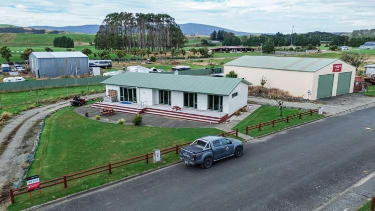 5 McFeely Street Tuatapere_25