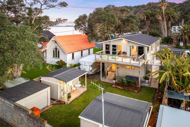 54 Waiwera Road Waiwera_19