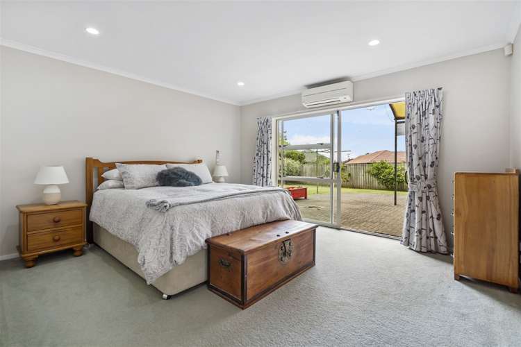 7 Mull Place Wattle Downs_25