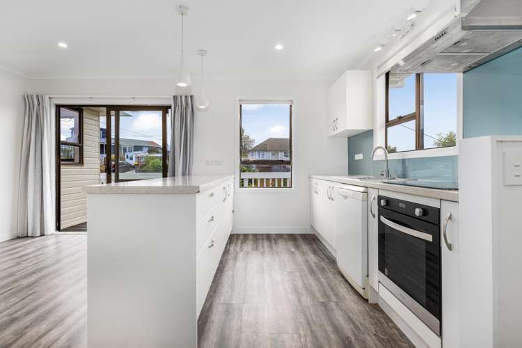 124 Te Pene Avenue Titahi Bay_5