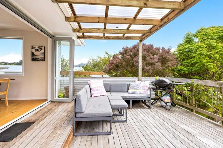 10 Williams Crescent Point Wells_9