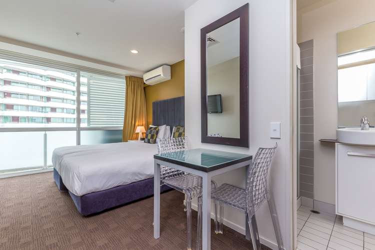 1211/10 Waterloo Quadrant Auckland Central_3