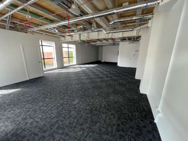 Unit 1/86 Alpha Street Cambridge_2