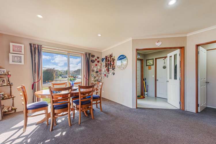 13 Kebal Place Stoke_10