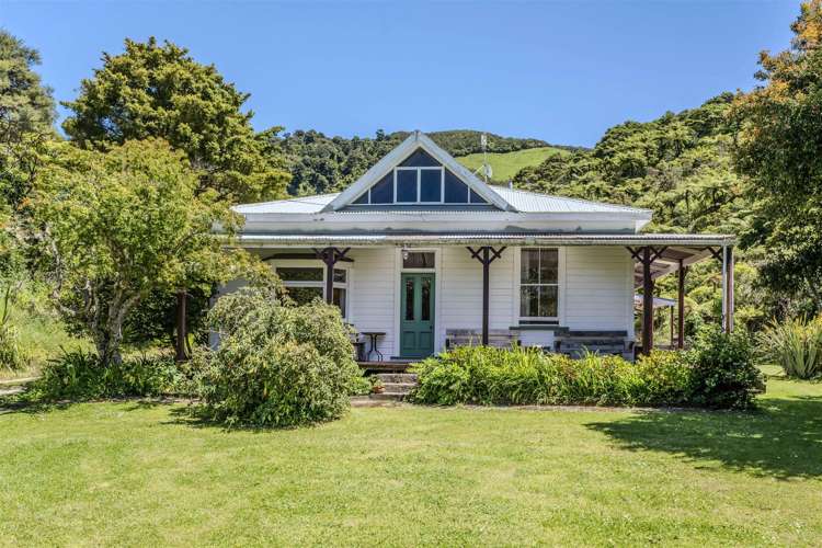 839 Collingwood-Puponga Main Road_3