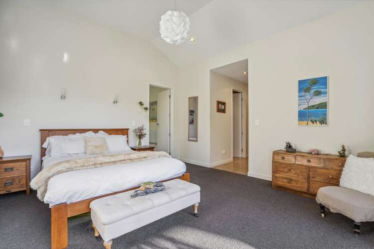 26 Quarry Place, Walnut Grove Lake Hayes Estate_13