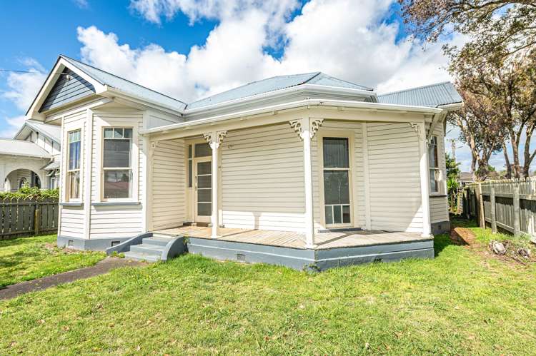 69 Carlton Avenue Tawhero_0
