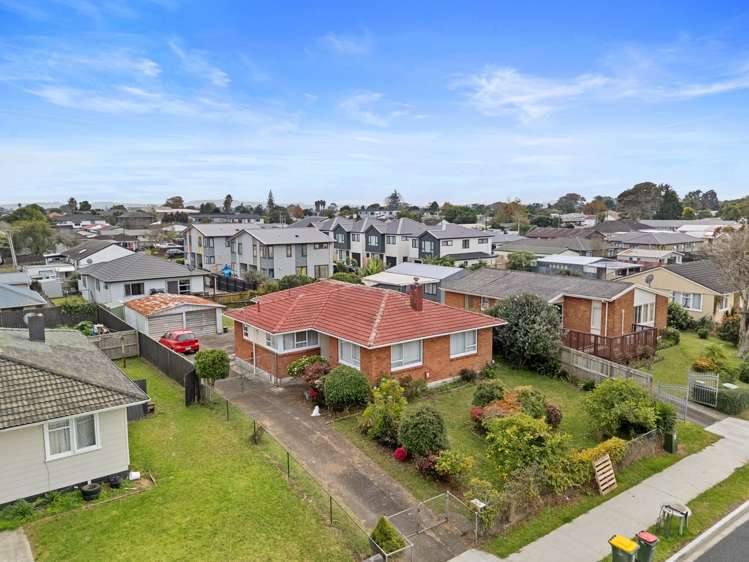 18 Courtenay Crescent Mangere East_18