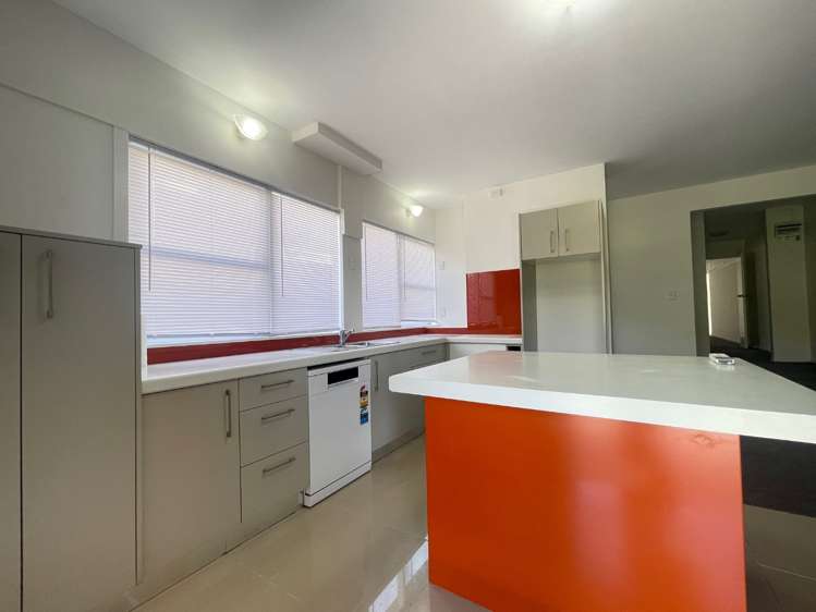 33 Aeroview Drive Beach Haven_5