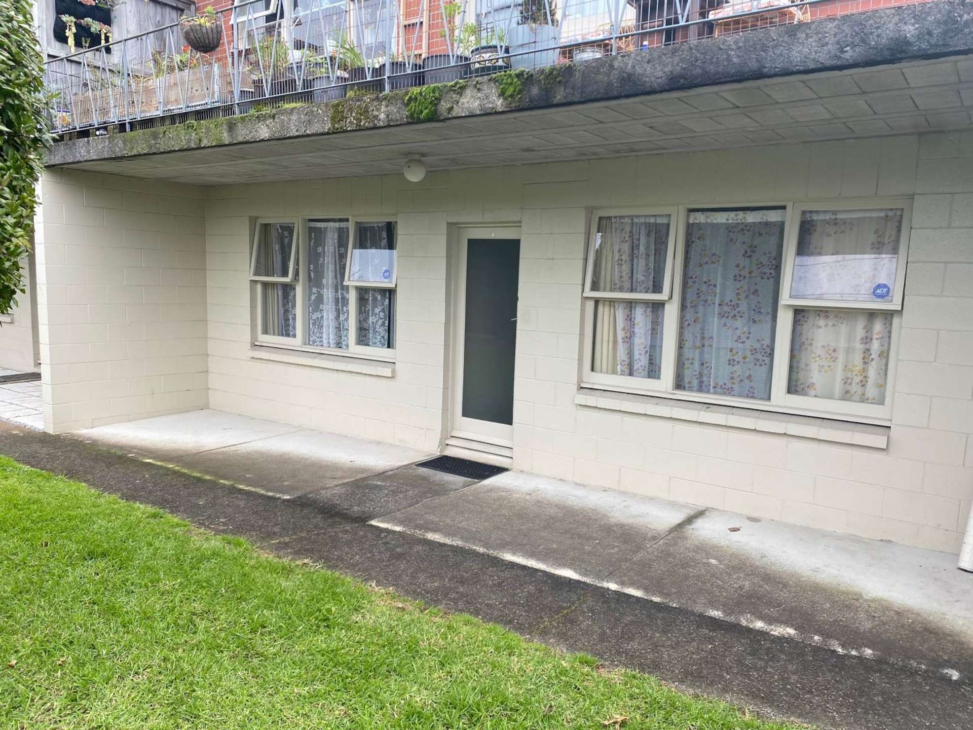 4/322 Ellersliepanmure Highway Mt Wellington Auckland City