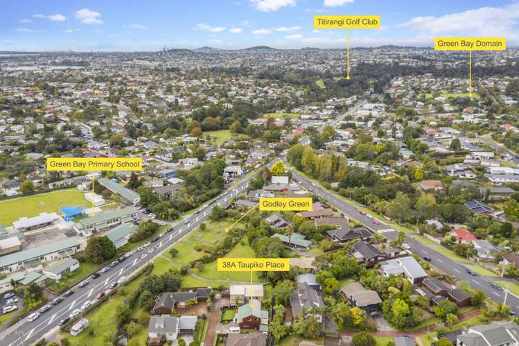38a Taupiko Place Green Bay_19