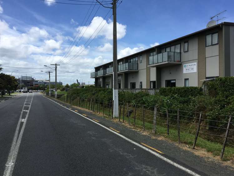 42 Aranui Road Mount Wellington_7