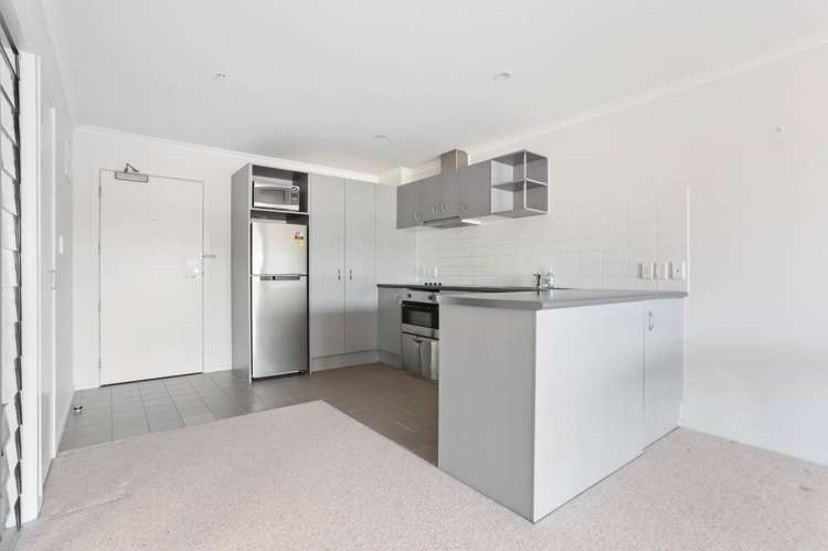 3q/83 New North Road Eden Terrace_7