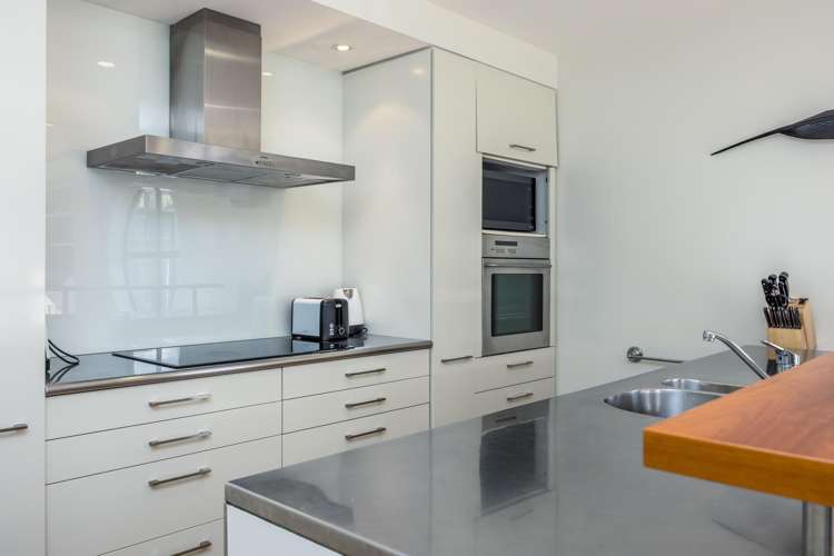 1A/22 Pakenham Street East Auckland Central_13