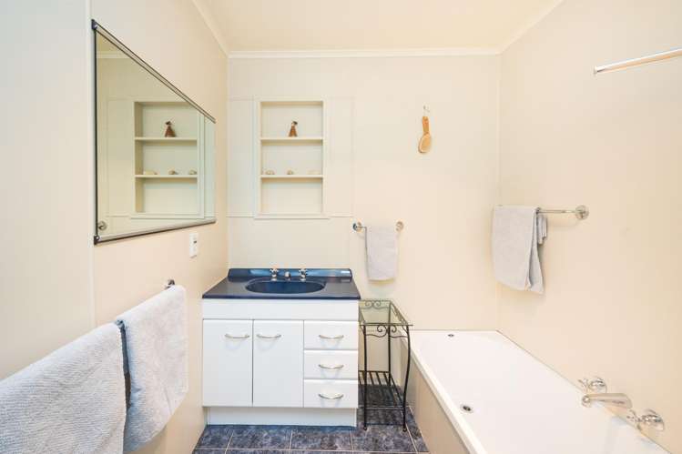 7 Higgin Place Feilding_22