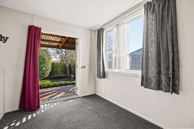 1/126 Springs Road Hornby_15