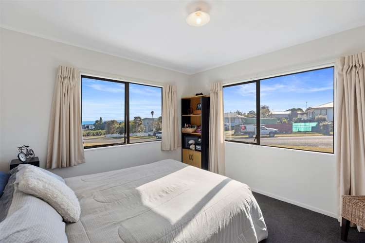 18 Whenuariri Place Maketu_11