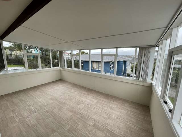 9 Ellesmere Crescent Pakuranga Heights_4