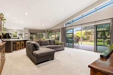 10 Tallentire Crescent_4