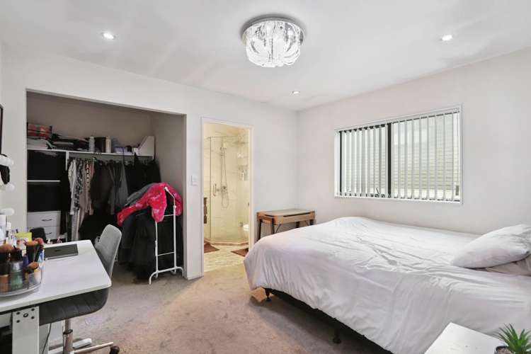 7 Mataki Way Glen Eden_9