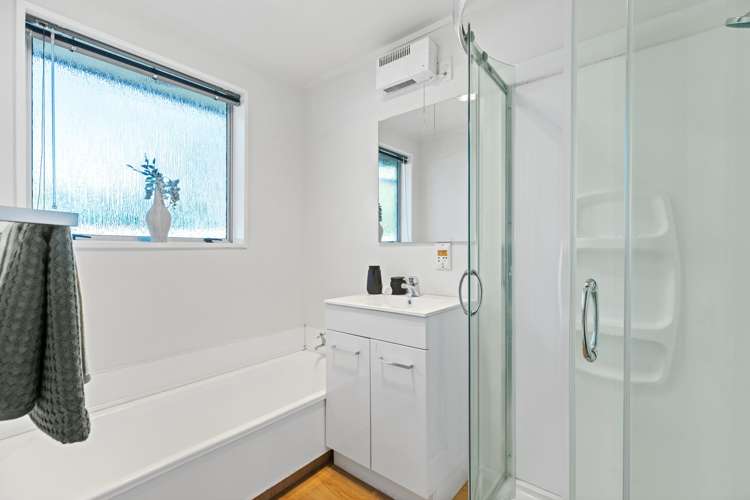 1/102A Queenspark Drive Parklands_12