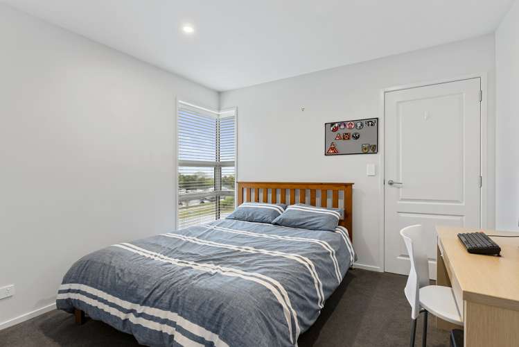 146 Eighth View Avenue Beachlands_24
