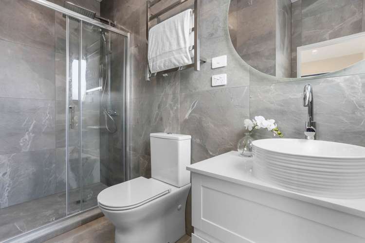 7 Pumau Place Flat Bush_15