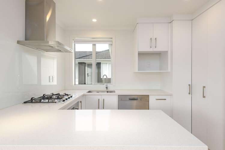 3/36 Herbert Road 10469_2