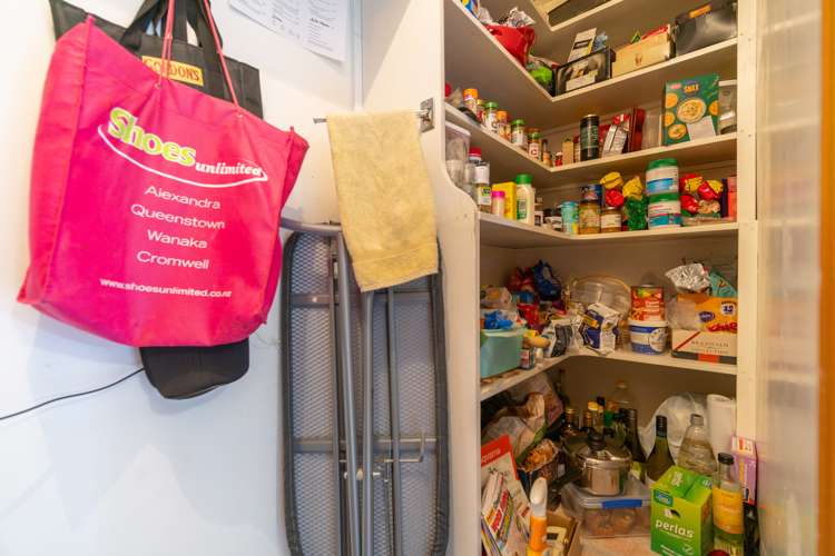 13 Bowen Street Te Anau_22