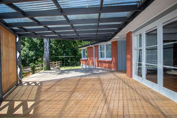 19 Eton Drive 1076_18