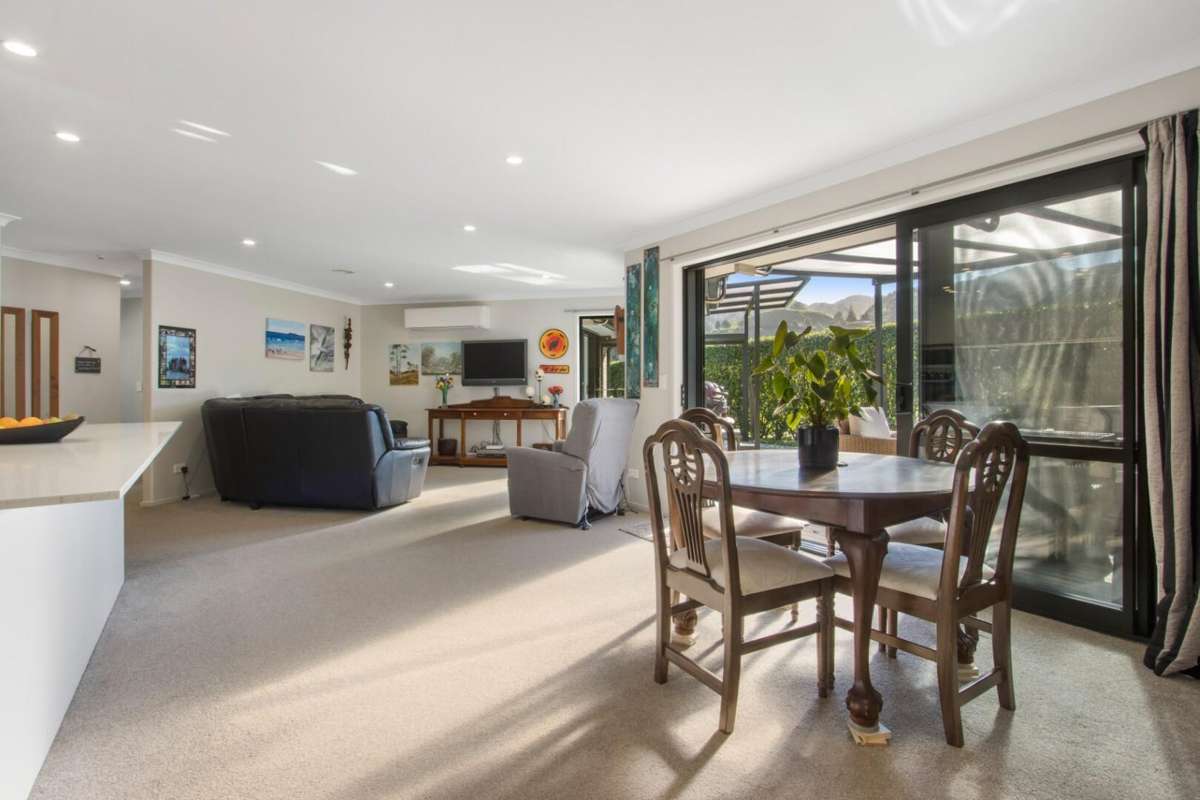 25 Thorn Road_1