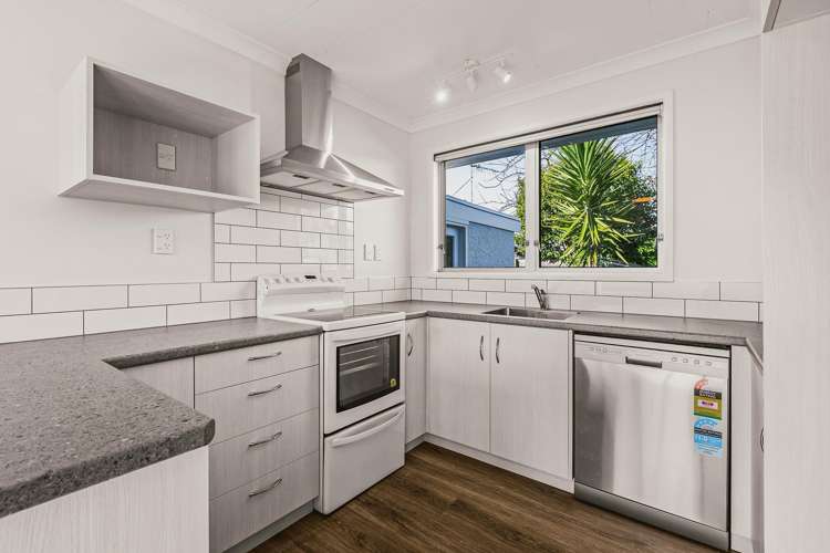 1/8a McDonald Street_0