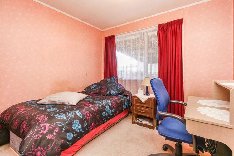 5 Karina Place Glen Eden_10