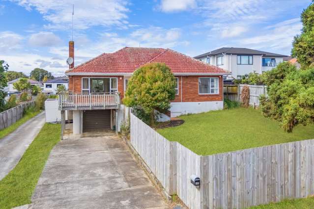 Solid Brick Beauty on 450sqm Freehold Land