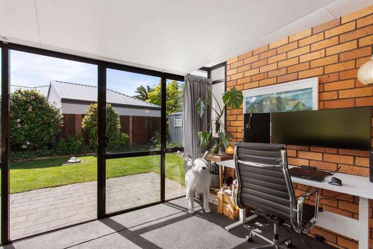 2/42 Briarmont Street Avondale_10