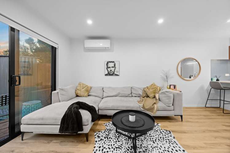 5/9 Flanshaw Road Te Atatu South_10