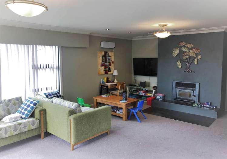 9 Lyndhurst Road Te Atatu South_10