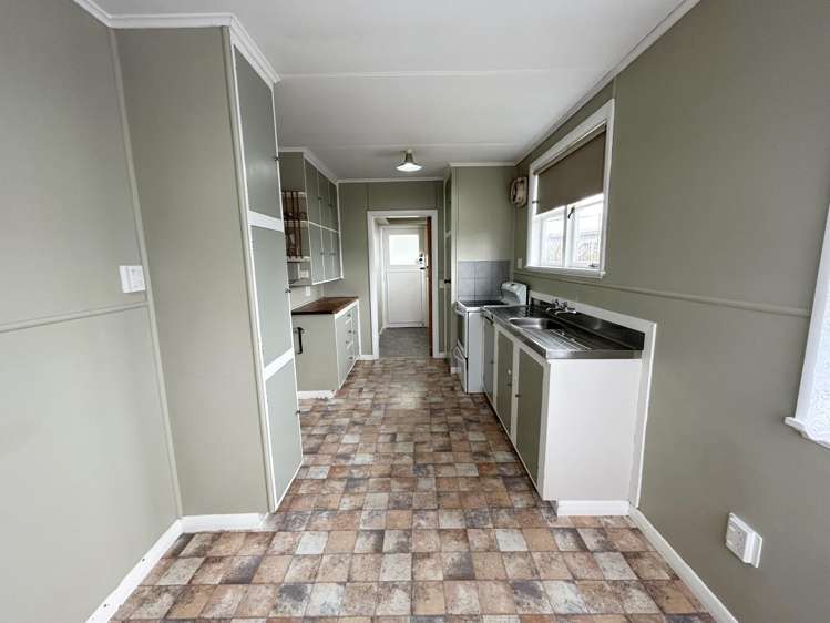 24A and 24B Clyde Street Tokoroa_13