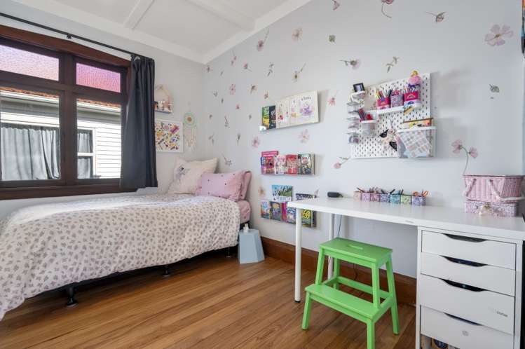 52 Wainui Avenue Point Chevalier_10