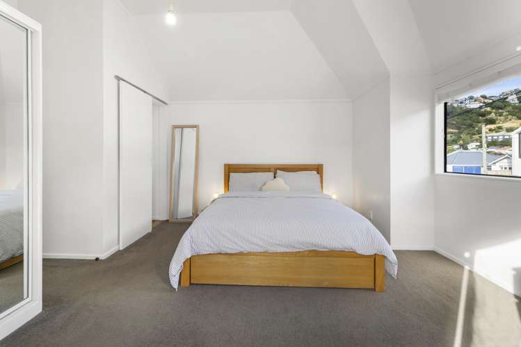 1/163 Queens Drive Lyall Bay_7