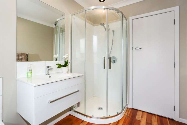 9 Routly Avenue Pukekohe_12