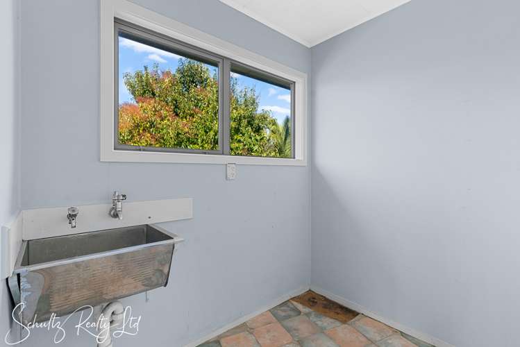 3 Vickas Way Maungaturoto_12