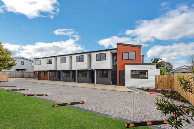 Premium Freehold Homes in Ranui
