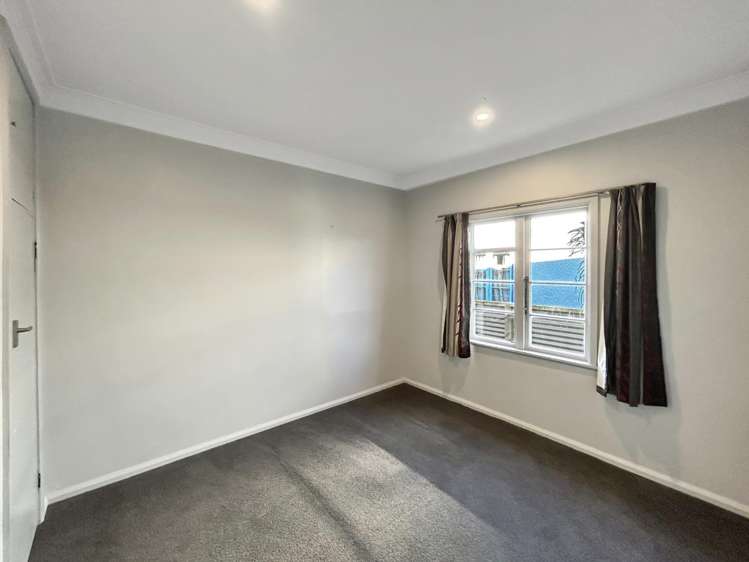 321a Botanical Road West End_5